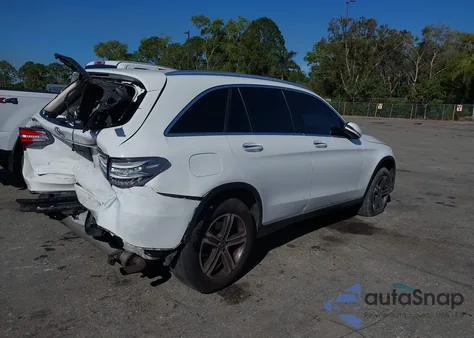 2018 Mercedes-Benz Glc 300 from USA, damaged, VIN WDC0G4JB6JV077053